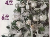 Brad de Craciun impodobit cu ornamente argintii ~~ idee propusa de magazinul Kika ~~ Decembrie 2010