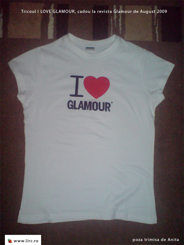 Tricou alb I LOVE GLAMOUR cadou la revista Glamour :: August 2009