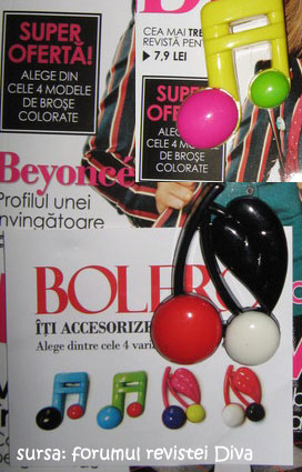 Brosele de plastic colorate, cadou la revista Bolero ~~ Februarie 2010